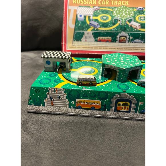 SCHYLLING Collector Series Russian Car Track- Works - Picture 2 of 5